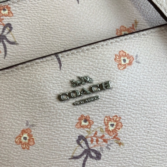 Coach Leather Crossbody - Picture 6 of 10